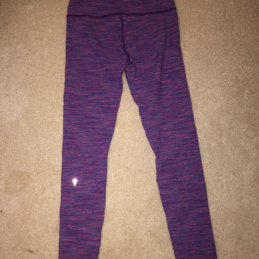 Ivivva leggings!!! Barley worn!!